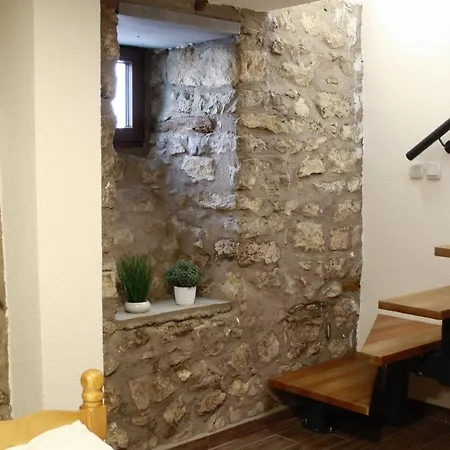 Old Town Patio House